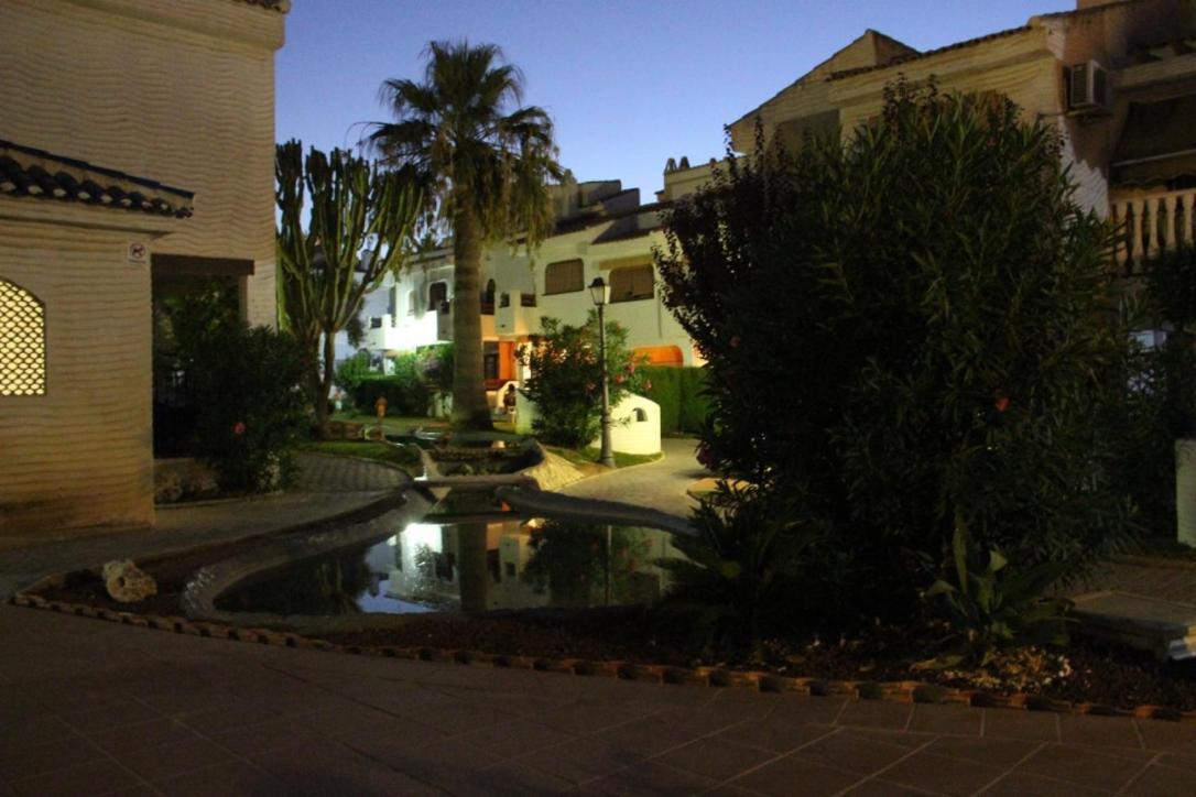 Bonita Casa En Urbanizacion Privada Muy Cerca Del Mar Y De Alicante Гран-Алакант Экстерьер фото